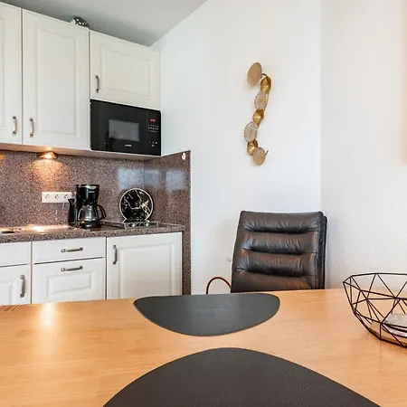 Apartementhaus Lord Nelson 쿡스하펜